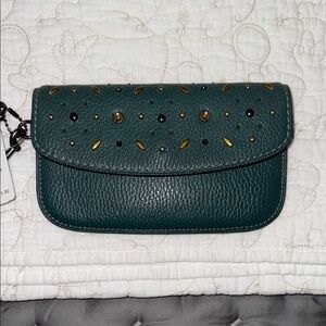 NWT Coach 1941 Clutch Turquoise Prairie Rivets
